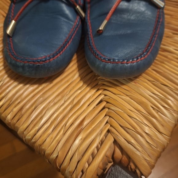 Peter Millar blue Loafer with  red tie laces. Size 6 made in Brazil - Picture 2 of 7
